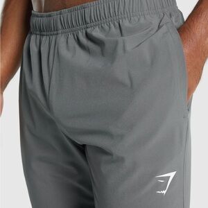 GYMSHARK ARRIVAL PANTS GREY DRAWSTRING PANTS WITH POCKETS ZIPPER LEG SIZE M